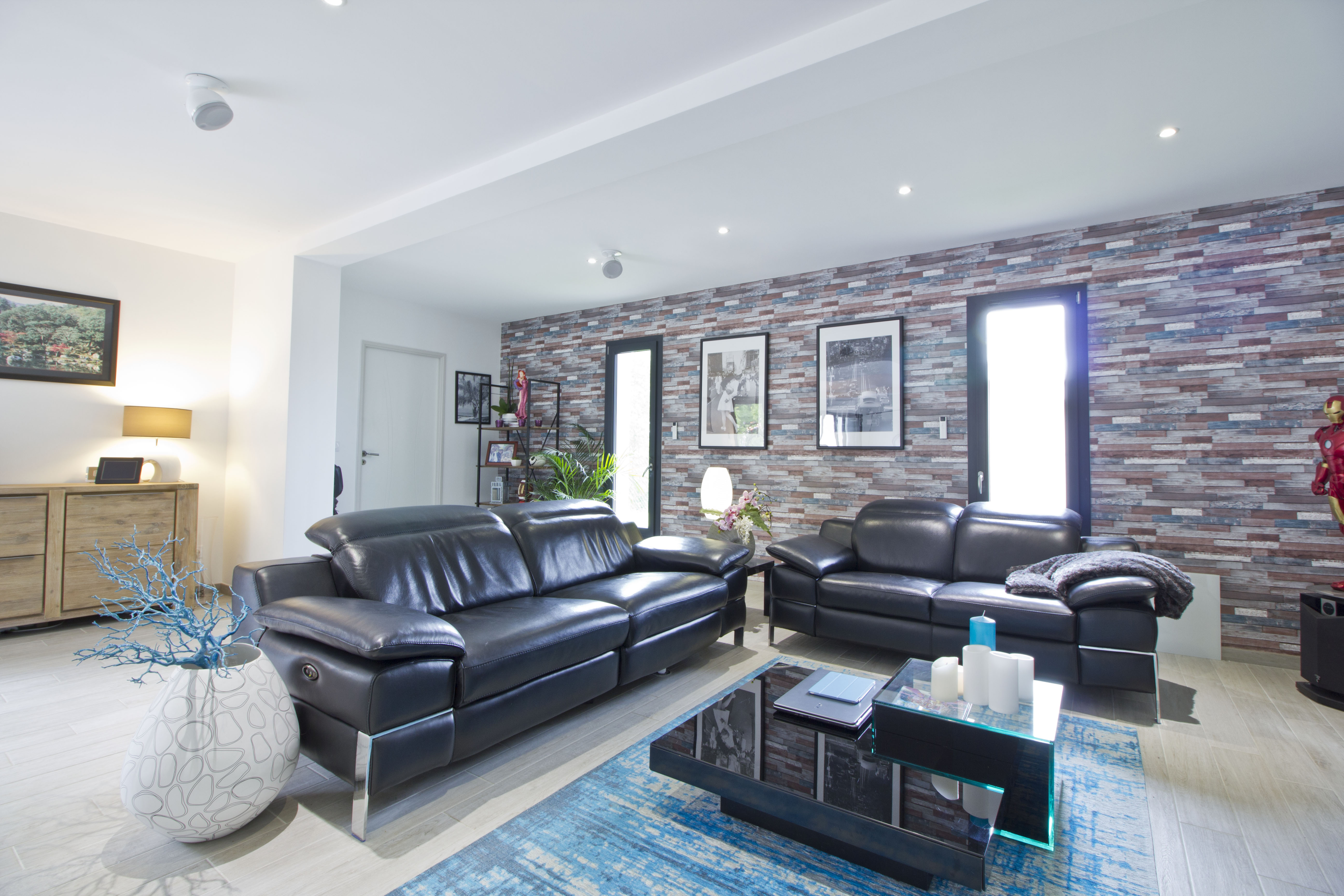 maison valtrea table salle à manger